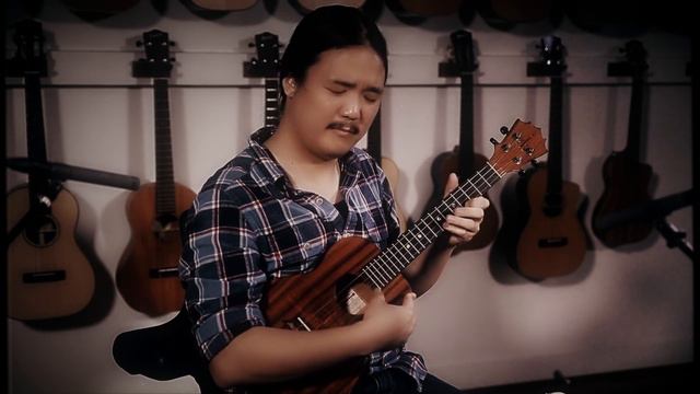 Neal Chin "when you wish upon a star" on KoAloha Tenor смотреть онлайн