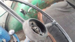 микро обзор трактора ЮМЗ с рулём по середине