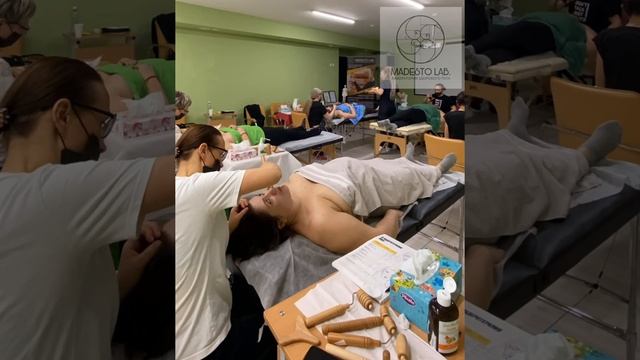 Мадеротеарпия Лица. Обучение, как оно бывает! смотреть онлайн