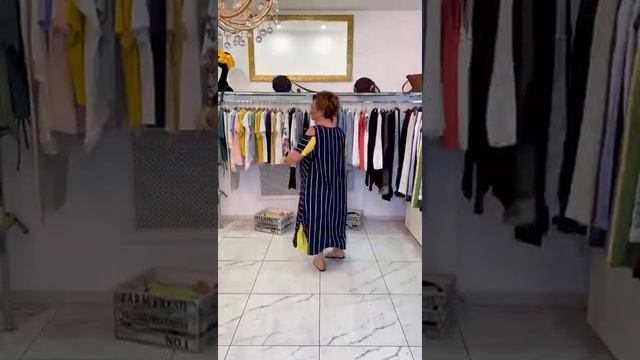 Веселый клип с переодеванием! Ирина Конарева из Липецка в образах Desire Concept Store