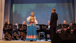 Александра Трошина "Когда иду я Подмосковьем"