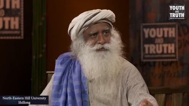 Разум или сердце — что слушать? | Sadhguru Motivation In Russian