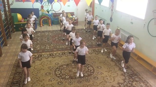 Флешмоб: "Мамочка!" смотреть онлайн