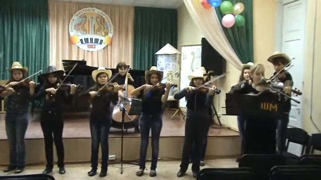 ТАНЦУЮЩИЙ СКРИПАЧ смотреть онлайн