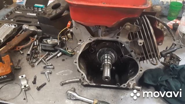 РЕМОНТ ПОРШНЕВОЙ ГРУППЫ МОТОБЛОКА МТЗ С КИТАЙСКОЙ ХОНДОЙ. смотреть онлайн