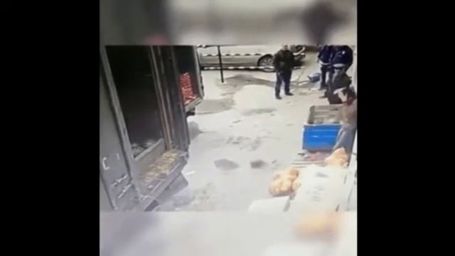 Когда решишь, что у тебя неудачный день, просто посмотри это Видео смотреть онлайн