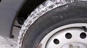 Лада гранта 185.70.r14 не задевает.