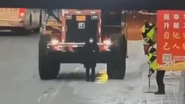 Куда смотрит пешеход смотреть онлайн