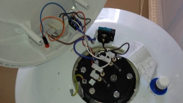 Бойлер ATLANTIC OPRO Sample R 80 (N4L) Водонагреватель (бойлер) TESY GCV804524D A06 TS2R