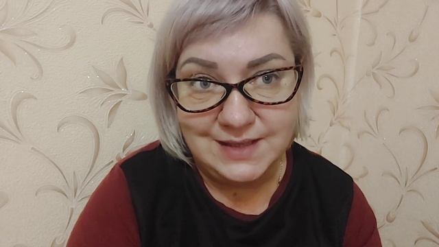 ДОБРОДЕЛЫ ПОМОГАЮТ КОСТЯМИ. ДЁШЕВО И СЕРДИТО.