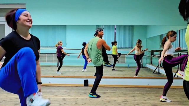 ?Chimbala Зажигательные танцевальные тренировки зумба, Zumba