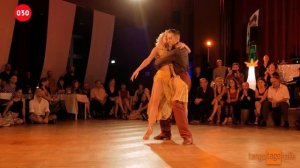 Eleonora Kalganova and Michael Nadtochi – Oro y gris