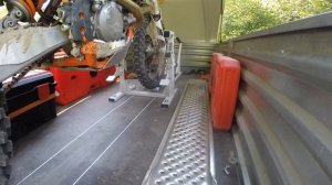 Перевозка эндуро/кросс мотоцикла. Самодельные крепления.