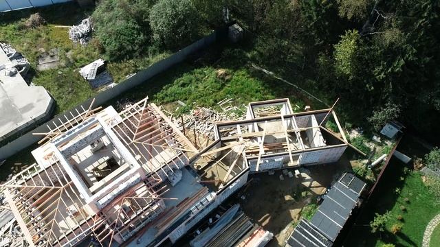 СЛОЖНАЯ КРЫША смотреть онлайн