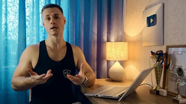 Человек VS Горилла...