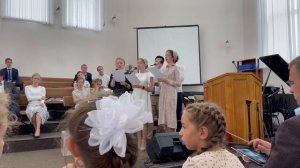 КРАСИВАЯ СВАДЕБНАЯ ПЕСНЯ «Сегодня сердечно мы вас поздравляем»