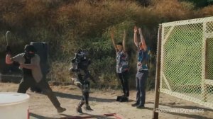 Кожаные ублюдки, робот и полигон Озвучка пародии Boston Dynamics от Corridor