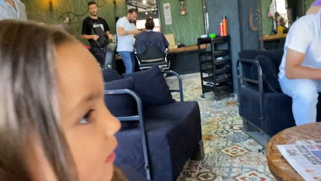 КАК МЫ ИЗ ГРУЗИИ В ТУРЦИЮ НА СТРИЖКУ ЕЗДИМ ✂️ #barbershop #трабзон #батуми смотреть онлайн