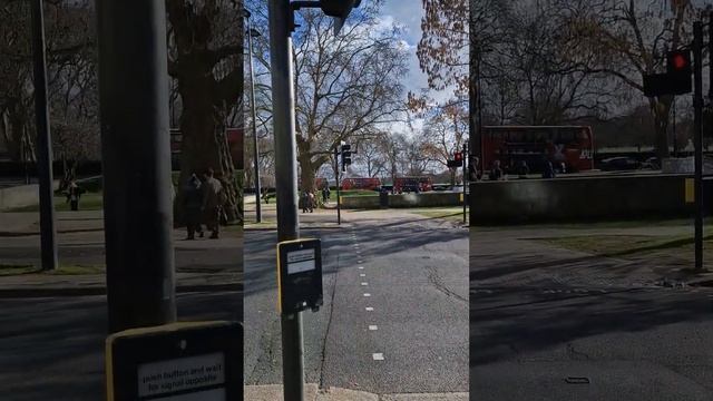 Лондон. Центр. Марбл Арч. Хорошая погода. London. Center. Marble Arch. Good weather.