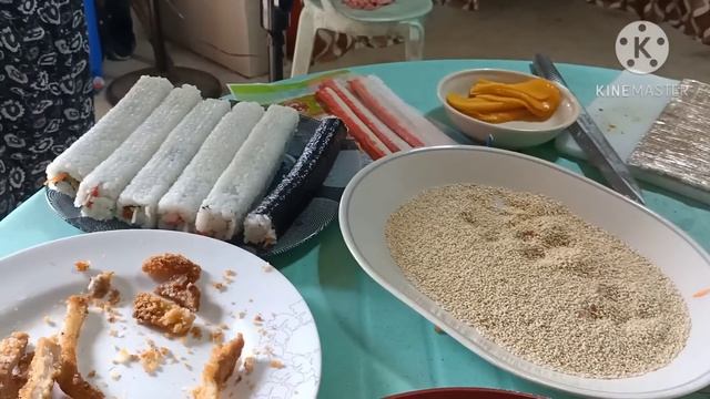 Sushi roll para Kay Ate Nels/ sushi Ang regalo namin Vlog#444 смотреть онлайн
