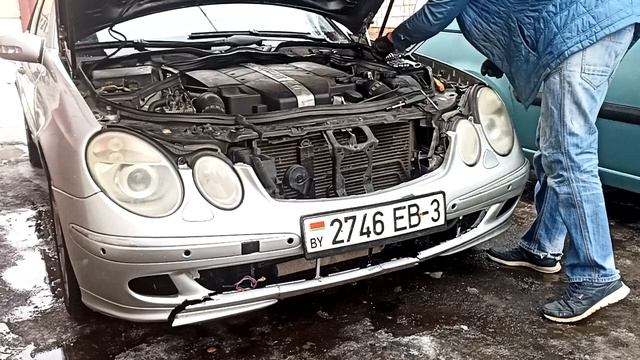 Как снять передний бампер Mercedes-benz w211 смотреть онлайн