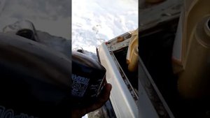 Как правильно поменять маторное масло на ваз 21099