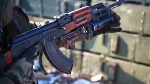 Алексей Смирнов (батальон Ангел) - Прости. Лучший клип Новороссии.mp4