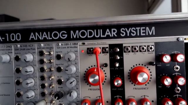 MAM MB-33 // ANALOG RETRO BASS SYNTH // ROLAND TB-303 STYLE смотреть онлайн