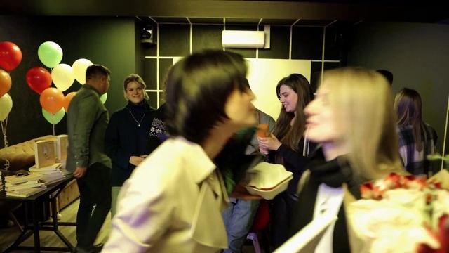 День рождения Екатерины Авалиани и книга "ПИШЕМ ИНТЕРЕСНО" смотреть онлайн