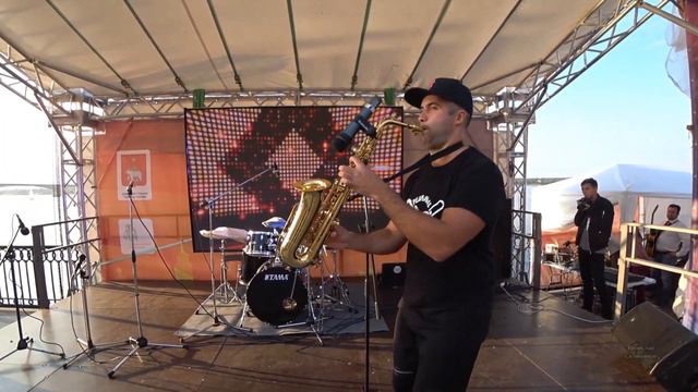 Музыкальный проект Реальные дудки (Ленинград Caver) набережная Пермь 2018