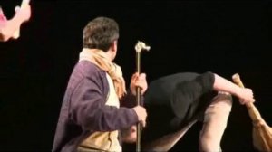 1.  Чайка - спектакль С.Голомазова