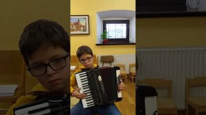 Mamma Mia-ABBA-accordion cover