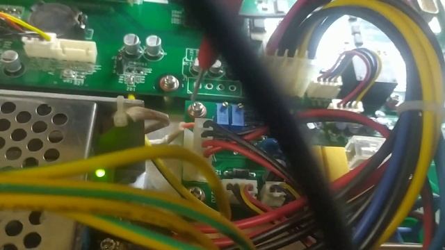 Как проверить мультиметром наличие импульсного сигнала . смотреть онлайн