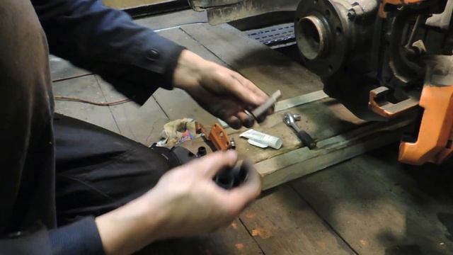 Замена тормозных дисков и колодок на BMW E60/61 530D M57N смотреть онлайн