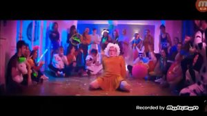 Реакция на клип Леди Дианы “Мама не узнает„