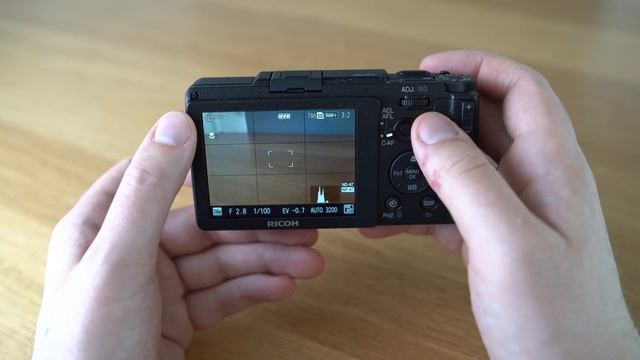 Ricoh GR II Review – Best Compact Travel Camera? смотреть онлайн