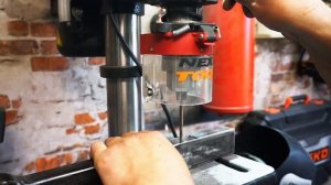 ШИКАРНАЯ САМОДЕЛКА ИЗ ГАЗОВОГО БАЛЛОНА И ПРОФИЛЬНОЙ ТРУБЫ. СДЕЛАЙ САМ.