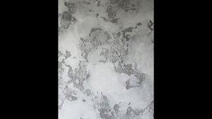 Декоративная штукатурка карта мира под венецианкой с полуматовым эффектом.