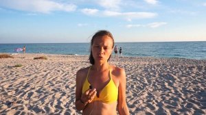 Уличный туалет на пляже. Беляус.