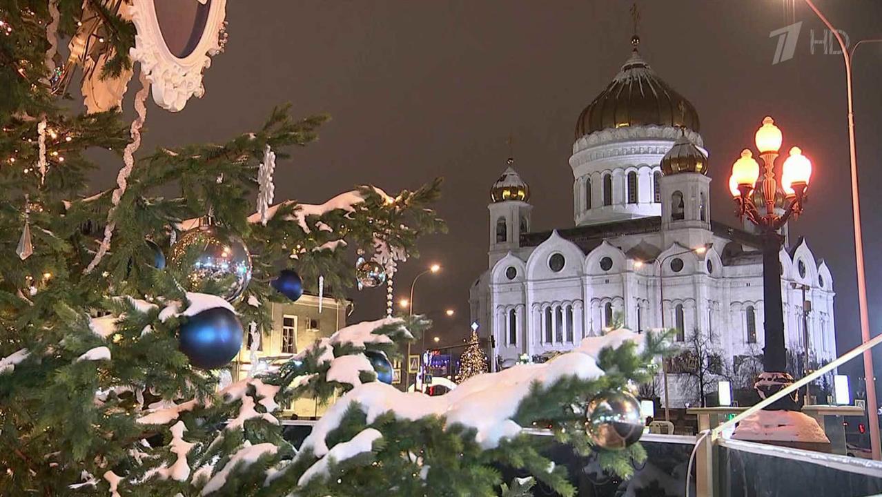 Кафедральный собор Христа Спасителя зима