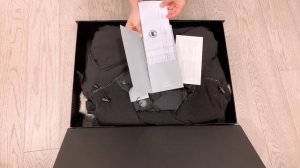 Canada Goose Unboxing - Victoria Parka