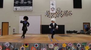 Ингуши в США танцуют   лезгинку / Ingush lezginka in the USA