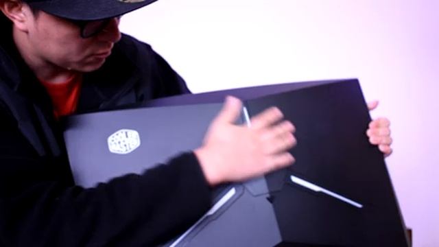 Unboxing | Monitor Curvo Cooler Master GM227-CF смотреть онлайн