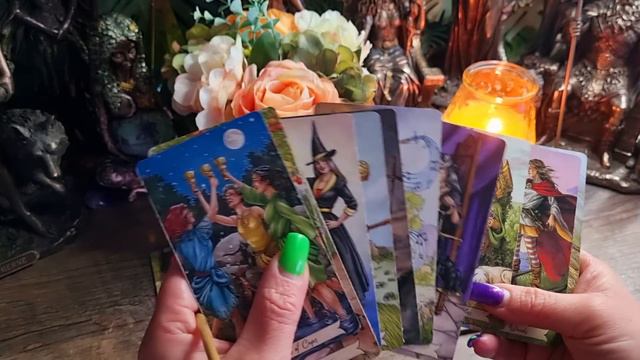 ЧТО ДО ВАС ХОТЯТ ДОНЕСТИ 📬🔎📜🕯🔮🪄🤔💡 смотреть онлайн