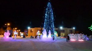 Ледяной городок в Карпинске 2017 г