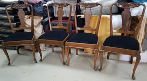Реставрация стульев из красного дерева для английского стола.