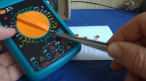 КАК измерять hFE мелких Транзисторов