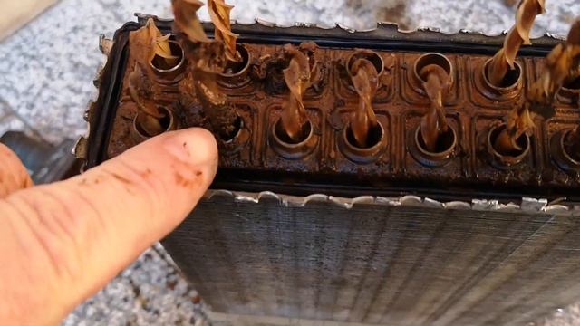 Есть ли смысл промывать радиатор печки Что в радиаторе за 15 лет Не греет печка смотреть онлайн