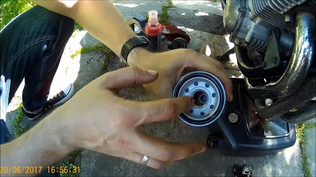 Motul 7100 10W40 - замена масла в мотоцикле Yamaha xj900s смотреть онлайн