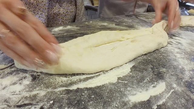 рецепт ХАЧАПУРИ от грузинского повара. Настоящий аждарский хачапури ! смотреть онлайн